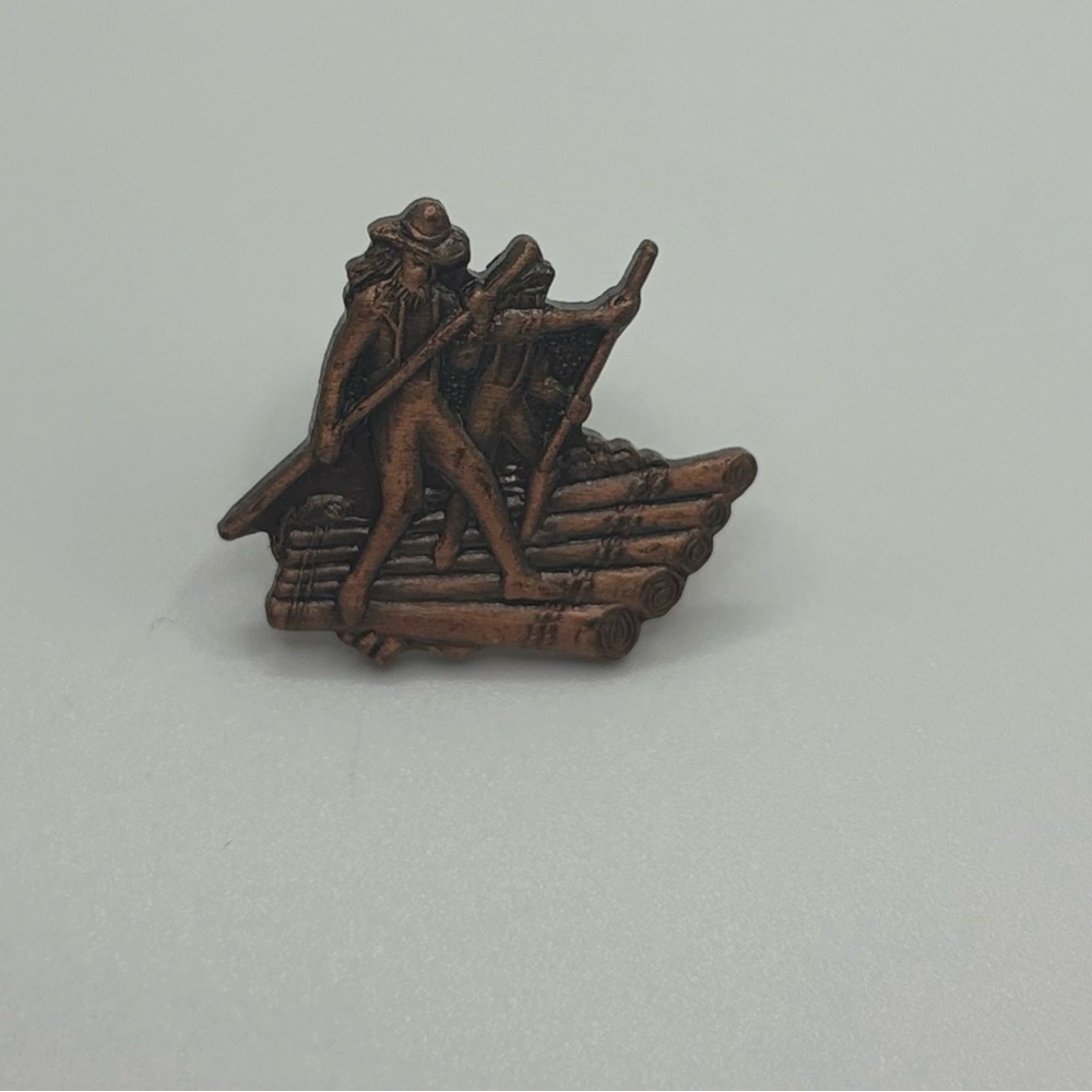 Vintage Bronze Tone Pin, collectible bronze pin two fishermen in a boat